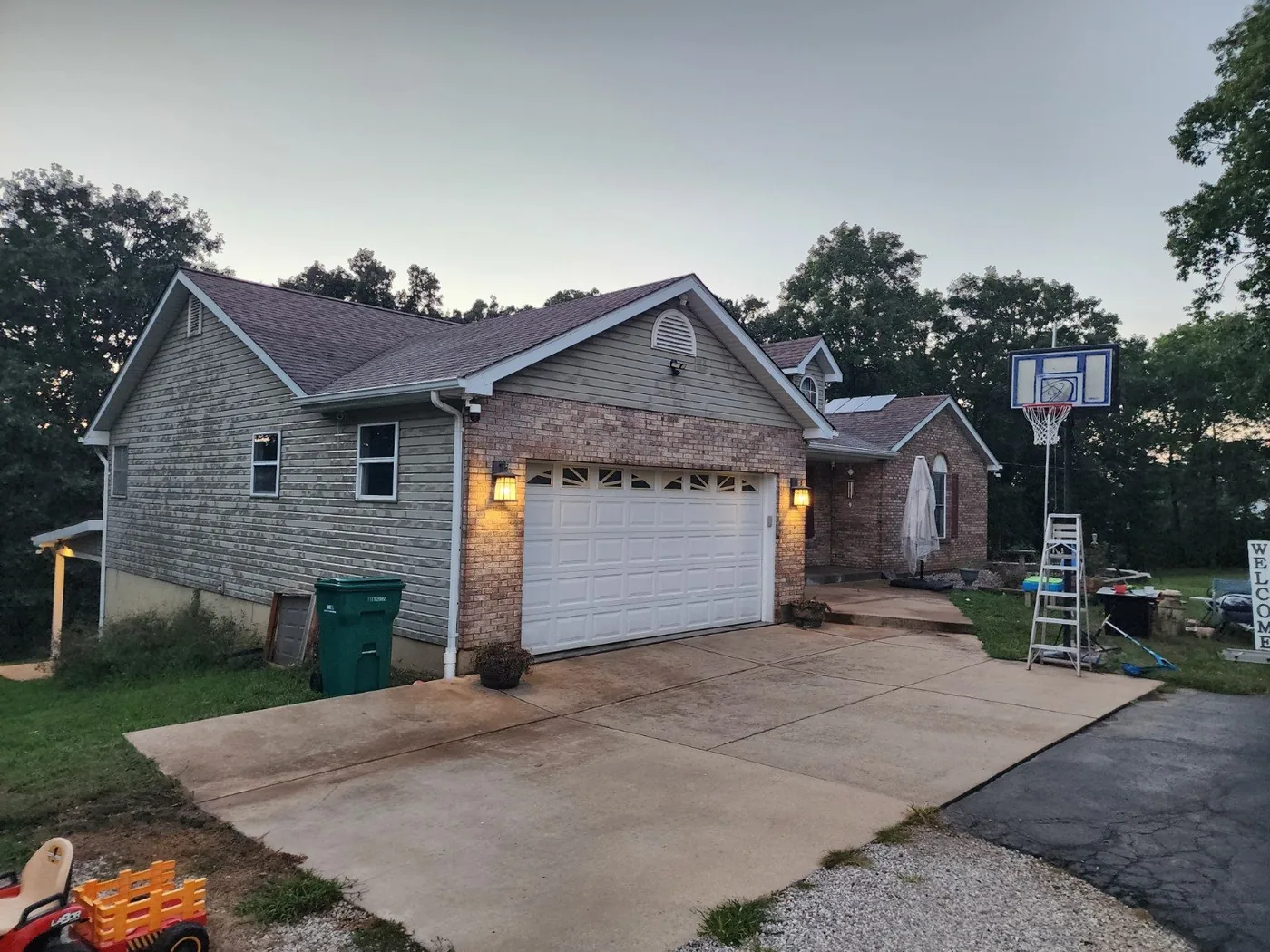 Exterior and hard-surface cleaning work